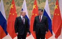 Rysslands president Vladimir Putin och Kinas president Xi Jinping träffas för första gången sedan Ryssland anföll Ukraina i februari 2022.