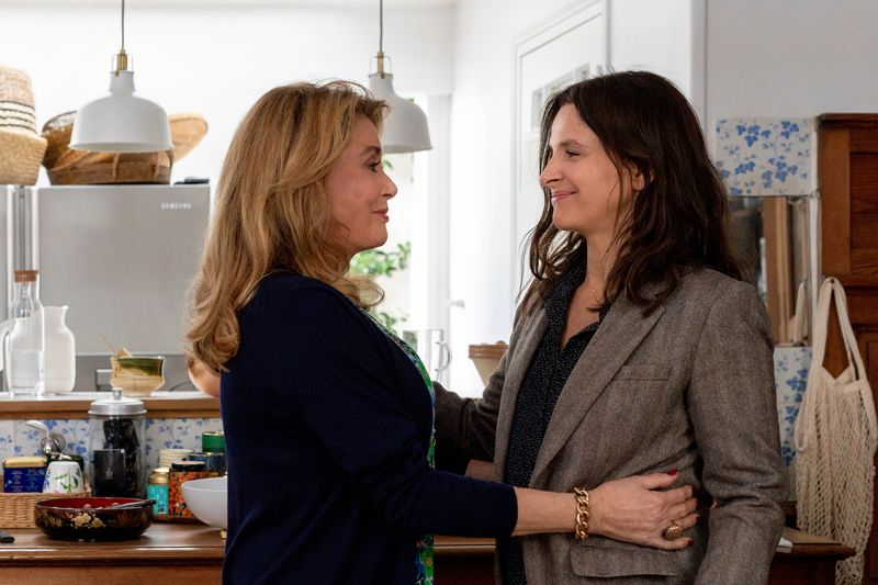 Catherinie Deneuve och Juliette Binoche i Sanningen.