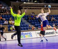 Fredrik von Troil i EHF Championship-turneringen i Bulgarien i juli.