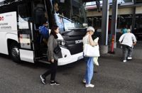 Finlands visumlinje gör att inresorna på turistvisum i Vaalimaa och på andra gränsövergångar minskar med 90 procent. Att strama åt dem mer än så vore att gå mot Schengenavtalet, lär justitiekanslern bedöma.