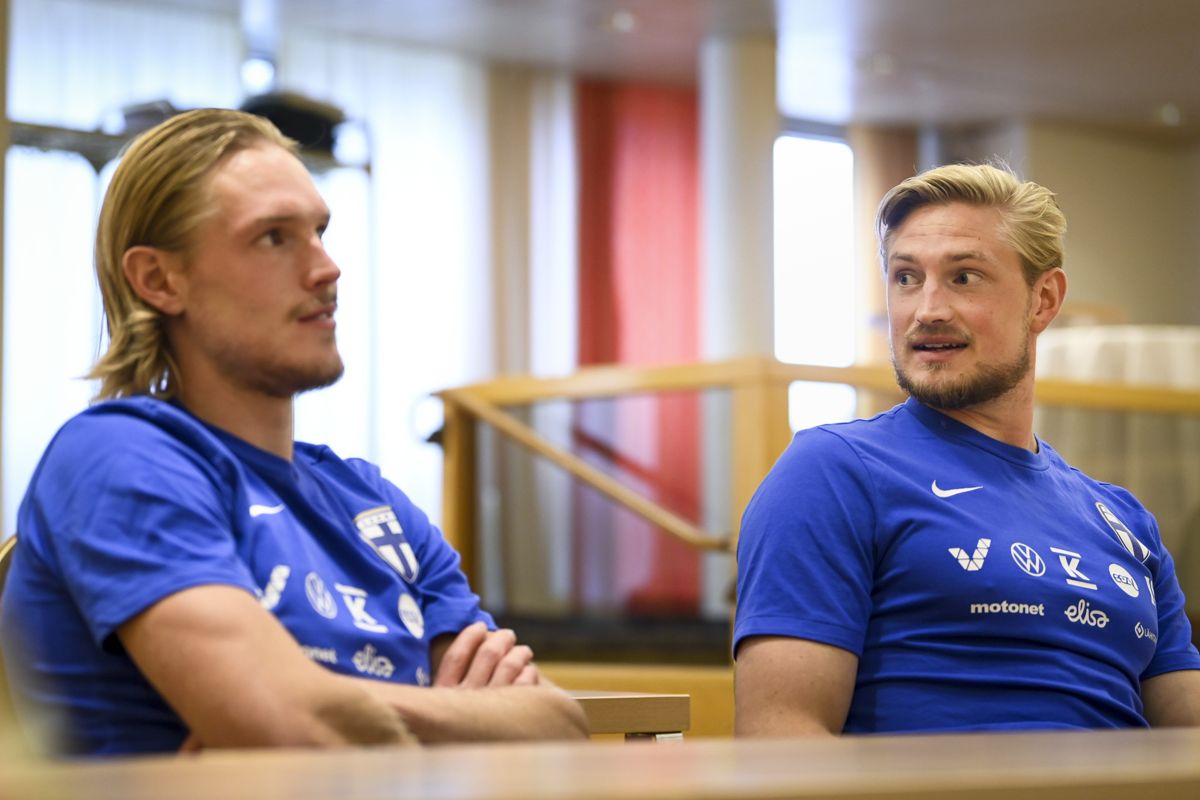 Karriärerna har gått både upp och ner för bröderna Fredrik och Richard Jensen. Nu känner båda att de är på en bra plats, och en uttagning till landslaget är en kvitto på det. Det återstår att se om Borgåbröderna tar plats på plan samtidigt i någon av de stundande matcherna mot Rumänien och Montenegro.
