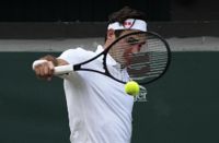 Roger Federer vill spela sin avskedsmatch tillsammans med Rafael Nadal. Arkivbild.