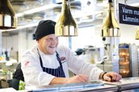 Michael Björklund har väldigt många järn i elden just nu. Han väljer att hoppa av från Golfrestaurangen vid Kastelholm på Åland för att satsa på kärnverksamheten.