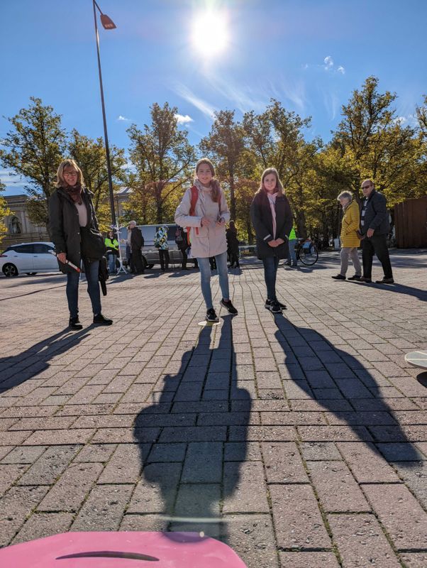 Andra provade också sin lycka.