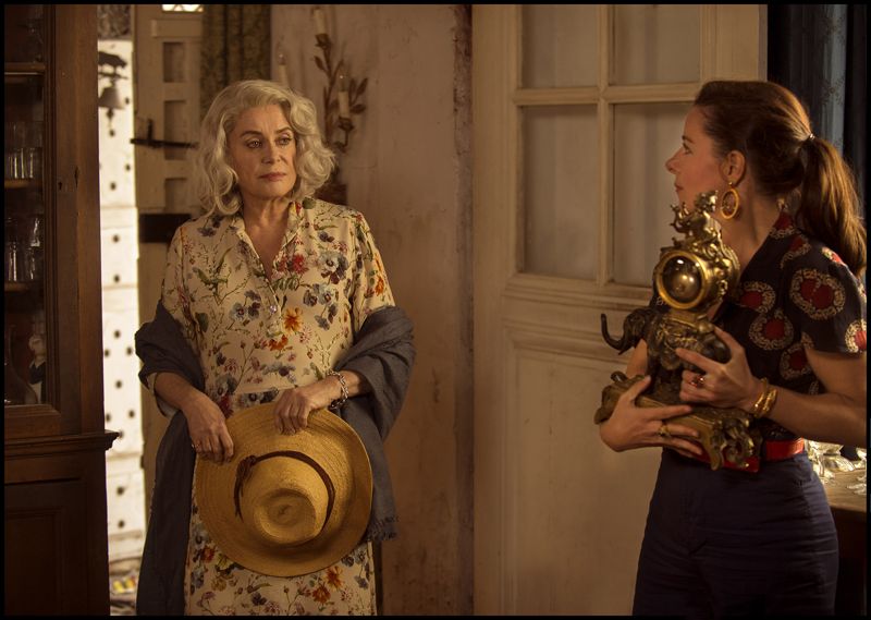 Catherine Deneuve och Chiara Mastroianni i Claire Darling.