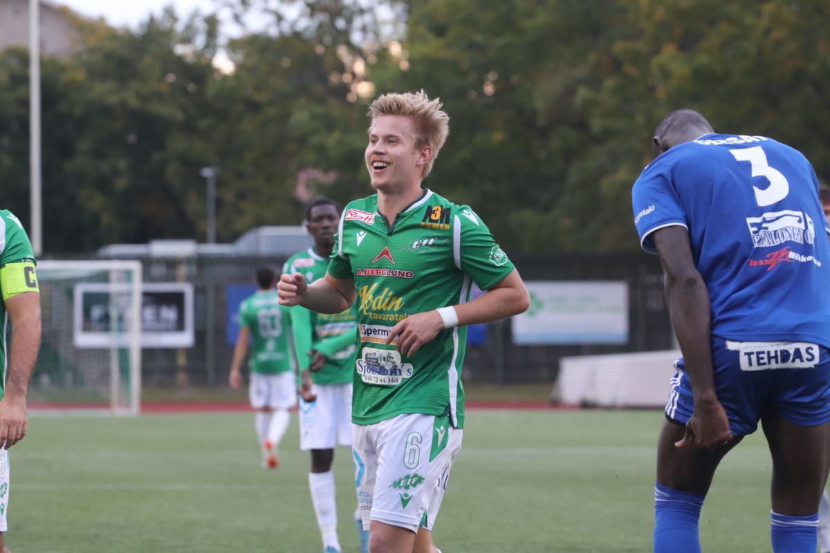 Oskari Sallinen stod för tre mål i segermatchen mot JäPS.