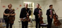 Taija Angervo, Petri Aarnio, Ilari Angervo och Tuomas Lehto bildar kvartetten Uusi Helsinki. Taija och Ilari Angervo också är ett äkta par; då Taija blev medlem i kvartetten använde hon släktnamnet Kilpiö. 