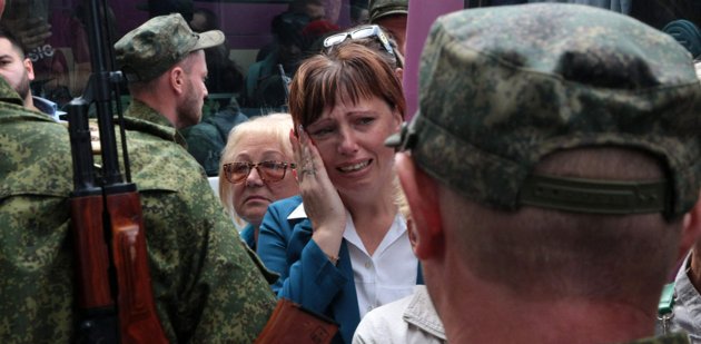 Reservister i Sevastopol på Krimhalvön deltar i en avfärdsceremoni efter president Putins order om partiell mobilisering.