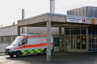 Medan planerna på ett nytt sjukhus ligger många år i framtiden måste verksamheten vid jourpolikliniken i Borgå ses över redan i år. Välfärdsområdet har svårt hitta tillräckligt med personal till jouren.
