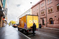 Oda är den senaste konkurrenten inom dagligvaruhandeln. Här sker en leverans i centrum.
