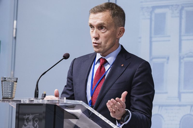 UM:s konsulära chef Jussi Tanner säger att de nordiska länderna hela tiden överlägger med varandra om reserekommendationen för Ryssland behöver skärpas.
