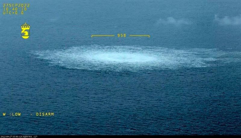 En av gasläckorna, fotograferad av Kustbevakningen den 27 september. Arkivbild.