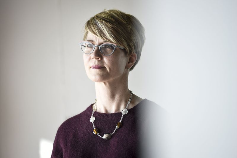 Laura Pikkarainen är chefsläkare vid Helsingfors sjukhus. Hon hoppas på att det goda samarbetet mellan Malms sjukhus och Malms samjour får fortsätta eftersom det fungerar bra efter många år av finslipning.