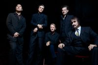 Einstürzende Neubauten med N.U. Unruh, Blixa Bargeld, Jochen Arbeit, Rudi Moser och Alexander Hacke gav en fin konsert på Kulturhuset i Helsingfors.
