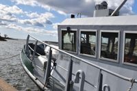 Sjöbevakningens utryckningar har minskat i takt med att de mer oerfarna båtförarna har tagit upp sina båtar för säsongen.
