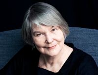 Tuva Korsström planerar korka upp champagnen i kväll för att fira Annie Ernaux nobelpris.