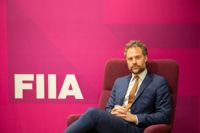 Mikael Wigell och hans forskarkollegor vid Utrikespolitiska institutet har varnat för Rysslands potentiellt lömska avsikter i åratal. De flesta beslutsfattare och företag slog dövörat till, och gick ut med hård kritik mot forskarna.