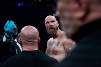 Robert Helenius mötte Deontay Wilder i en VM-titelmatch i New York i oktober. Helenius blev knockad i första ronden.