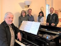 Roland Näse, Martina Alopaeus, Mikael Söderblom, gästande solisten Christa Katter och Jan Hellberg utlovar årets gospel-konsert inkommande lördag.