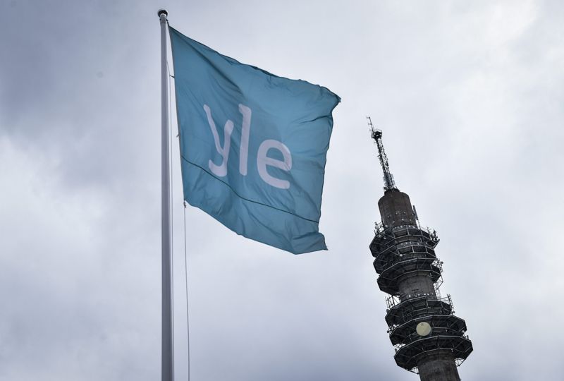 Yle Extrem fyller 25 år i höst, och har bland annat firat med en ny logo och sloganen ”Int e de nu helt reve”. Kjell Ekholm har också skrivit historiken ”Från UGT till X3M – Finlandssvenska popradions historia”.