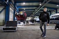 Den stora blå hallen närmast huvudporten till Port of Lappvik förvandlas till Nylund's Boathouses showroom, berättar vd Michael Nylund. I den nedre delen av hallen kommer bland annat företaget Leevene hyra in sig.