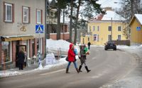 Handelsbacken i Köklax är ett värdefullt kulturlandskap som ska bevaras. Nu planeras ett nytt bostadsområde söder om järnvägen, Glashyttan, som hämtar inspiration och modell från de äldre gamla kvarteren i stadsdelen.