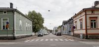 Empirekvarteren i Borgå är vackra. Här är Brunnsgatan sett från Stadsparken mot simhallen.