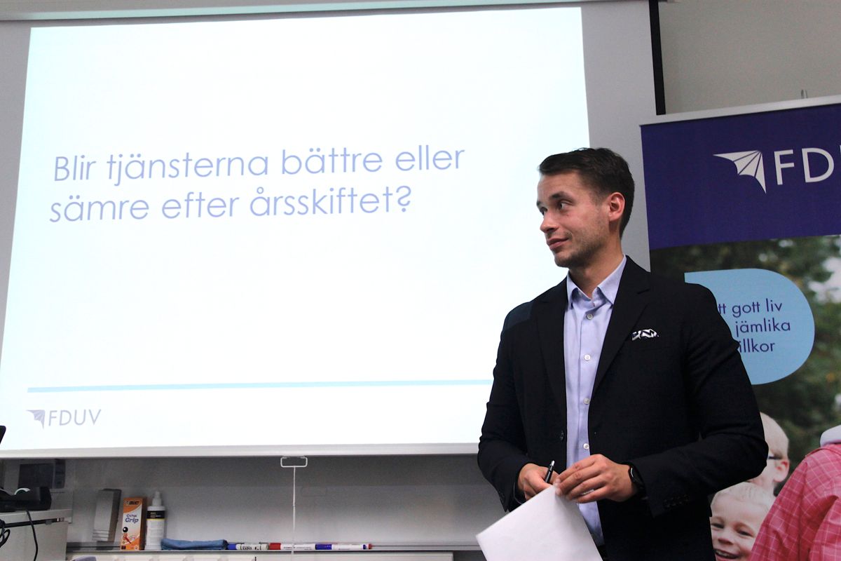 Henrik Wickström berättar att det nu finns en plan som skulle bespara Kårkullas expertteam från att splittras då välfärdsområdena tar över verksamheten.