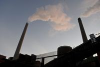 Det krävs stora investeringar i ny energi för att ersätta bland annat Sundholmens kraftverk. Då är en förutsättning att Helen är lönsamt och har ett starkt kassaflöde, säger ekonomidirektör Timo Rajala.