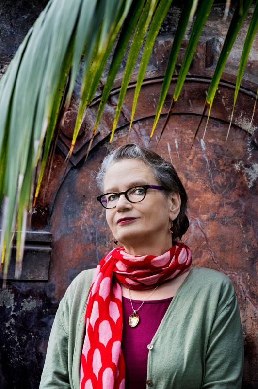 Pia Ingström skriver essäer om liv och litteratur.