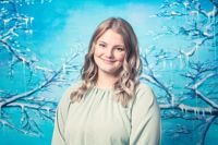 Luciakandidat 10 Tilde Öhman får många kloka råd och tips av sin storasyster Emelie.