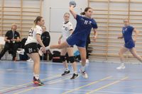 Ella Holopainen, här i tisdagens träningsmatch mot Estland, var Finlands bästa målskytt i VM-kvalförlusten mot Österrike.