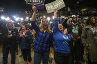Demokratiska väljare firar i Pennsylvania.