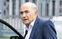 Fifas förre ordförande Sepp Blatter beklagar att Qatar fick värdskapet för det VM i fotboll som börjar om mindre än två veckor. Arkivbild.