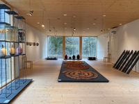 Irma Weckman fyller galleriets övervåning med keramik.
