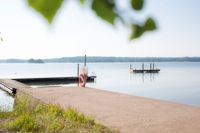 Ingåpolitikerna var måna om att badstranden vid Björkudden också i fortsättningen måste vara öppen och lättillgänglig för kommuninvånarna.