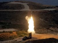 En rysktillverkad S-300-luftvärnsrobot avfyras under en grekisk manöver på Kreta. S.-300-robotarna kan flyga över 100 km med flera gånger ljudets hastighet. Arkivbild.