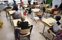 Januari är månaden då blivande skolbarn ska anmälas till sin närskola inför skolstarten i augusti. I Esbo och Vanda sker anmälan via Wilma, i Helsingfors via det egna elektroniska verktyget Asti. I Helsingfors kan förskolebarn tillsammans med sin vårdnadshavare också besöka skolan och anmäla sig där.