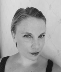 Eva Wahlström skriver vardagspoesi.