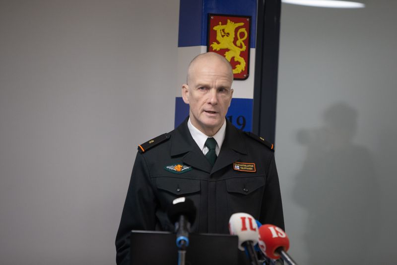 Brigadgeneral Jari Tolppanen säger att gränsen mot Ryssland har fungerat bra hittills. Förändringen i den säkerhetspolitiska miljön är ändå så grundläggande att det är klokt att förstärka gränssäkerheten och bereda sig på en ytterligare försämrad situation, menar han.