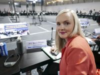 Miljöminister Maria Ohisalo på klimatmötet i Egypten, där länderna kom överens om att fortsätta sträva efter att begränsa klimatuppvärmningen till 1,5 grader.