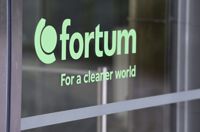 Fortum har tagit storstryk på börsen, och var på vippen att gå omkull år 2022. Ändå har den tidigare styrelsen föreslagit furstliga bonusar åt ledningen.