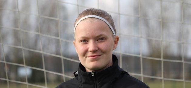 Fotbollsspelaren Rebecka Mannström från Ekenäs lämnar svenska KIF Örebro i damallsvenskan. Den senaste säsongen var hon utlånad till RIK Karlskoga i elitettan, den näst högsta serienivån i Sverige.