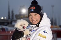 Kerttu Niskanen med maltesern Martta.