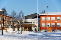 Det börjar vara riktigt otrevligt. På fredagen hittades en nål i skolmaten i Kvarnbackens skola för fjärde gången.