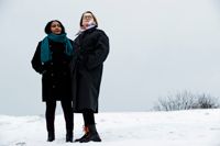 Solomie Teshome och Johanna Latvala på Förbundet för mänskliga rättigheter efterlyser tydliga regler för vad skolorna ska göra då flickor försvinner.