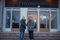 INSEKTSFÖRETAGARE. Vesa-Matti Marjamäki och Sami Vekkeli (t h) utanför Strömfors företagspark.