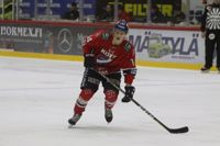 JAGAR JVM-PLATS. 19-åriga HIFK-anfallaren Teemu Engberg, som fått sin hockeyfostran i Lovisa, hoppas knipa en plats i U20-landslaget som inleder junior-VM i Kanada annandag jul.
