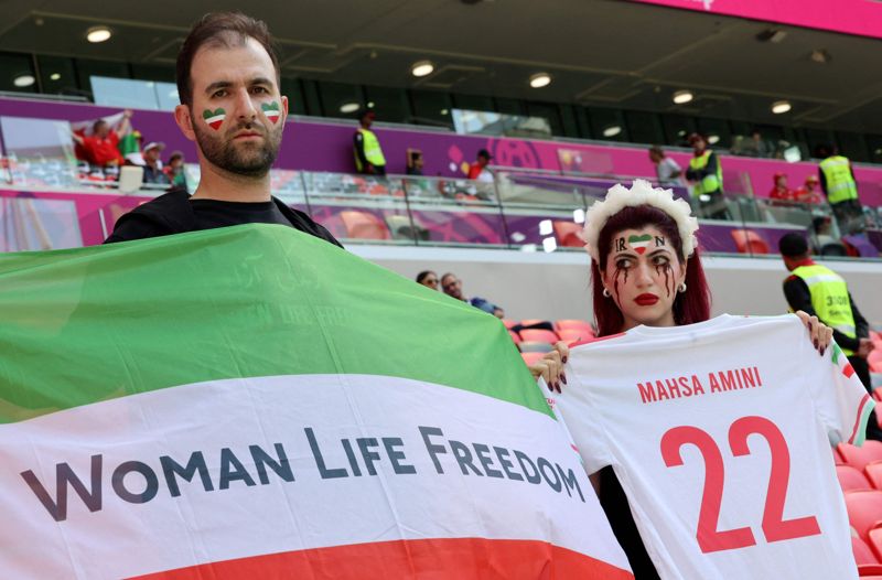 Iranska supportrar under VM i Qatar.