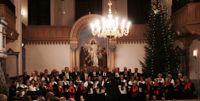 MÄKTIG AVSLUTNING. Slutet av julkonserten med samtliga körer i elden hörde till höjdpunkterna.